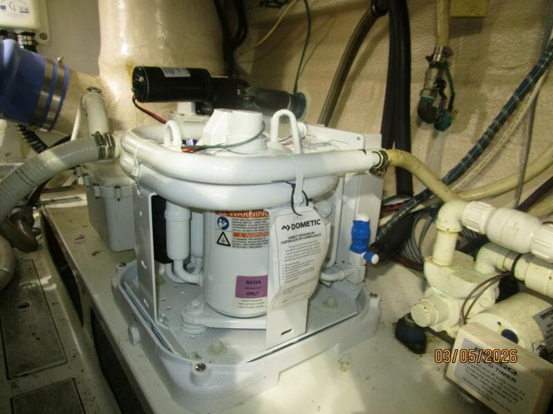 42' Grand Banks port air conditioning unit