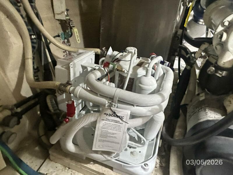 42' Grand Banks starboard air conditioning unit