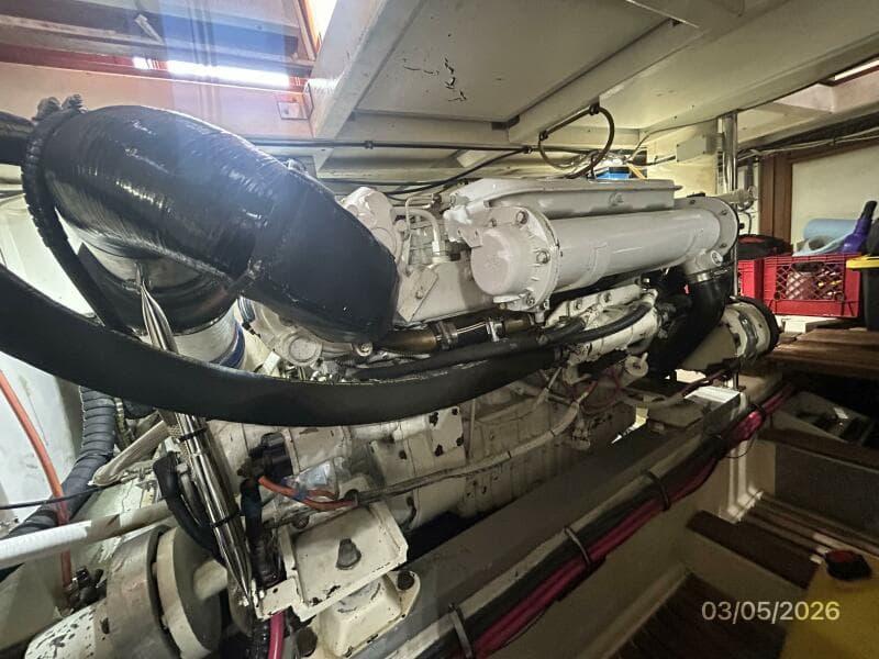 42' Grand Banks port main engine2