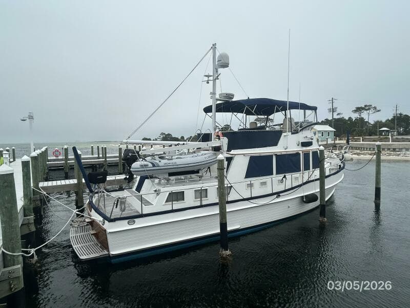 42' Grand Banks starboard aft profile