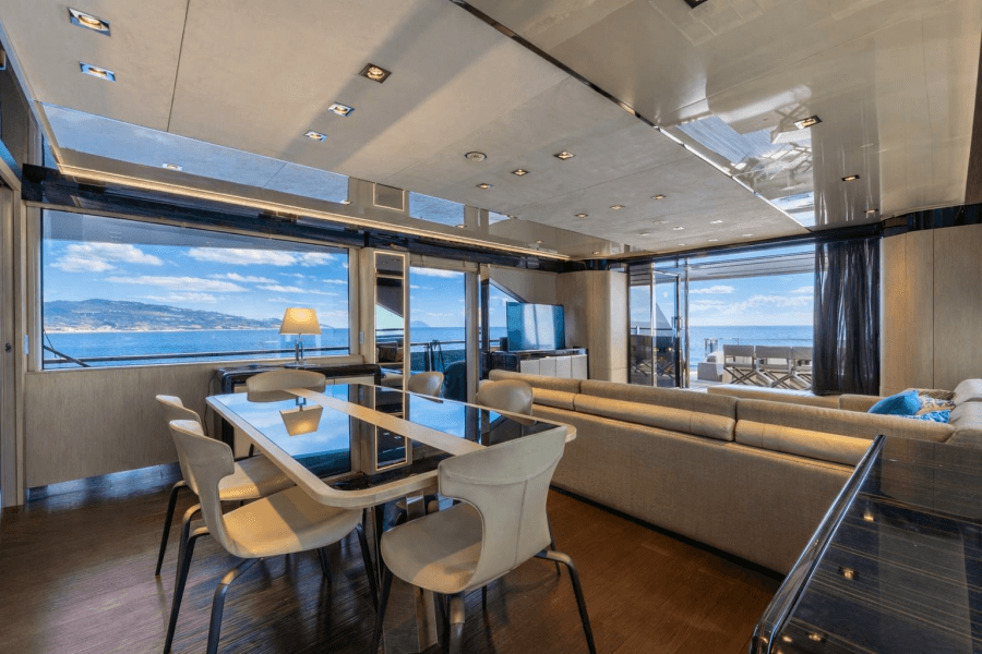 2018 Dominator Yachts Dominator Ilumen