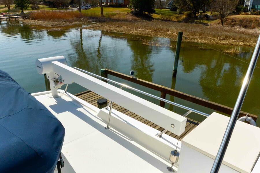 crane for dingy launch 