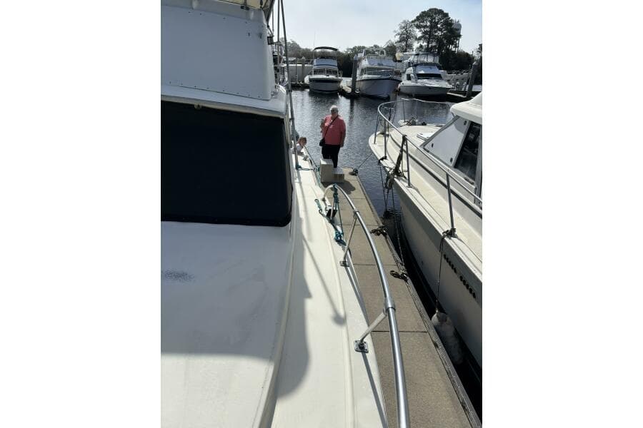 1969 Chris-Craft 35 Commander