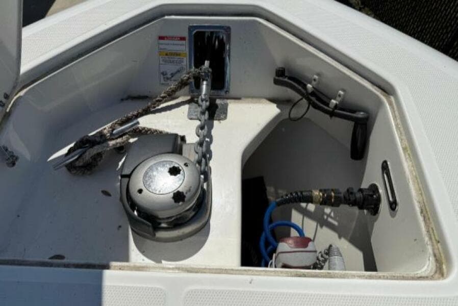 2018 Boston Whaler 