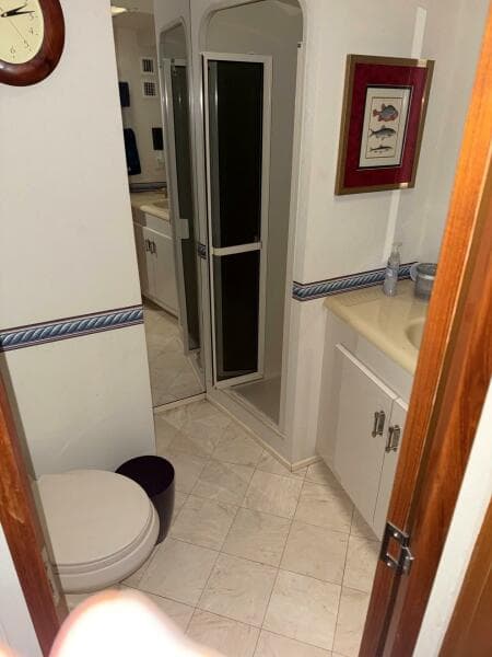 1998 Viking Motor Yacht