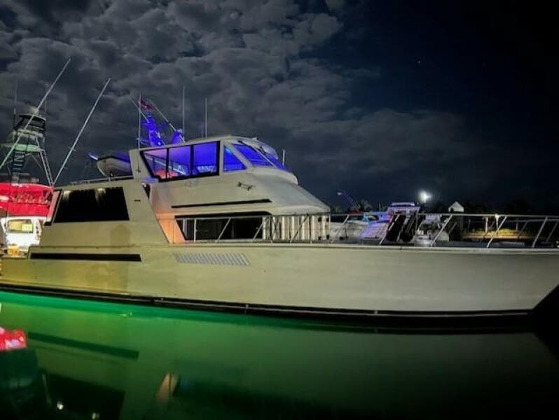 1998 Viking Motor Yacht