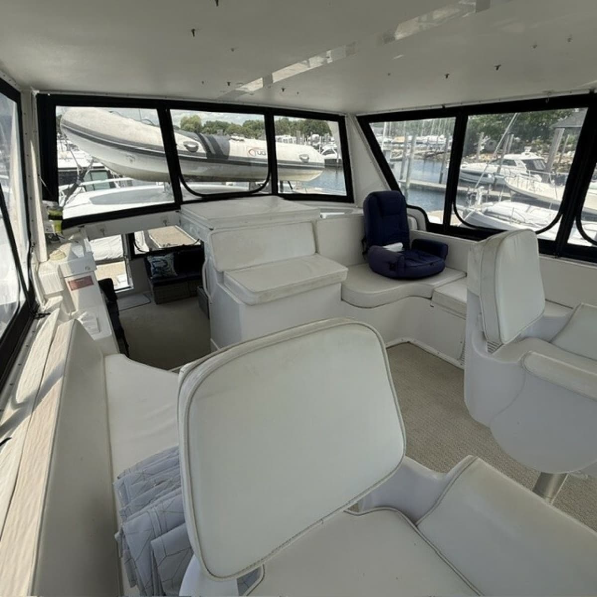 1998 Viking Motor Yacht - Photo 21