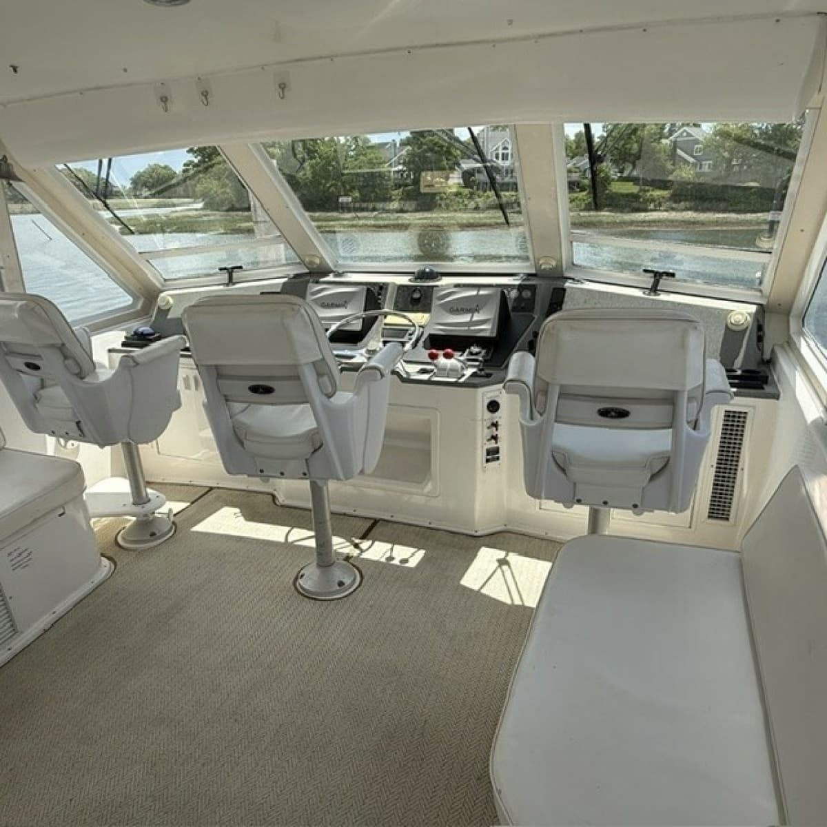 1998 Viking Motor Yacht - Photo 19