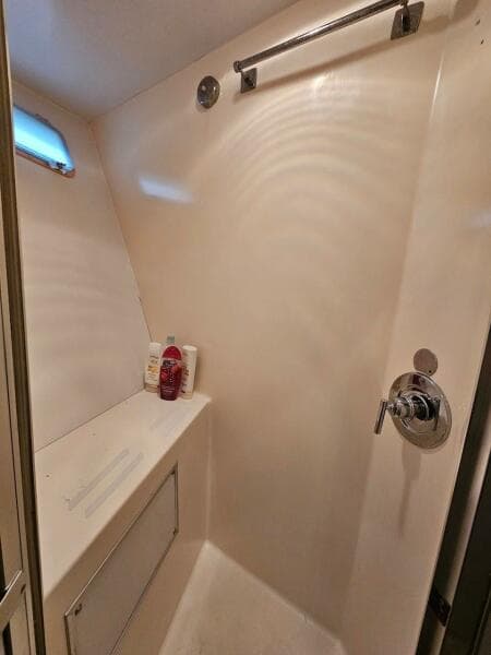 1975 Hatteras 58 LRC