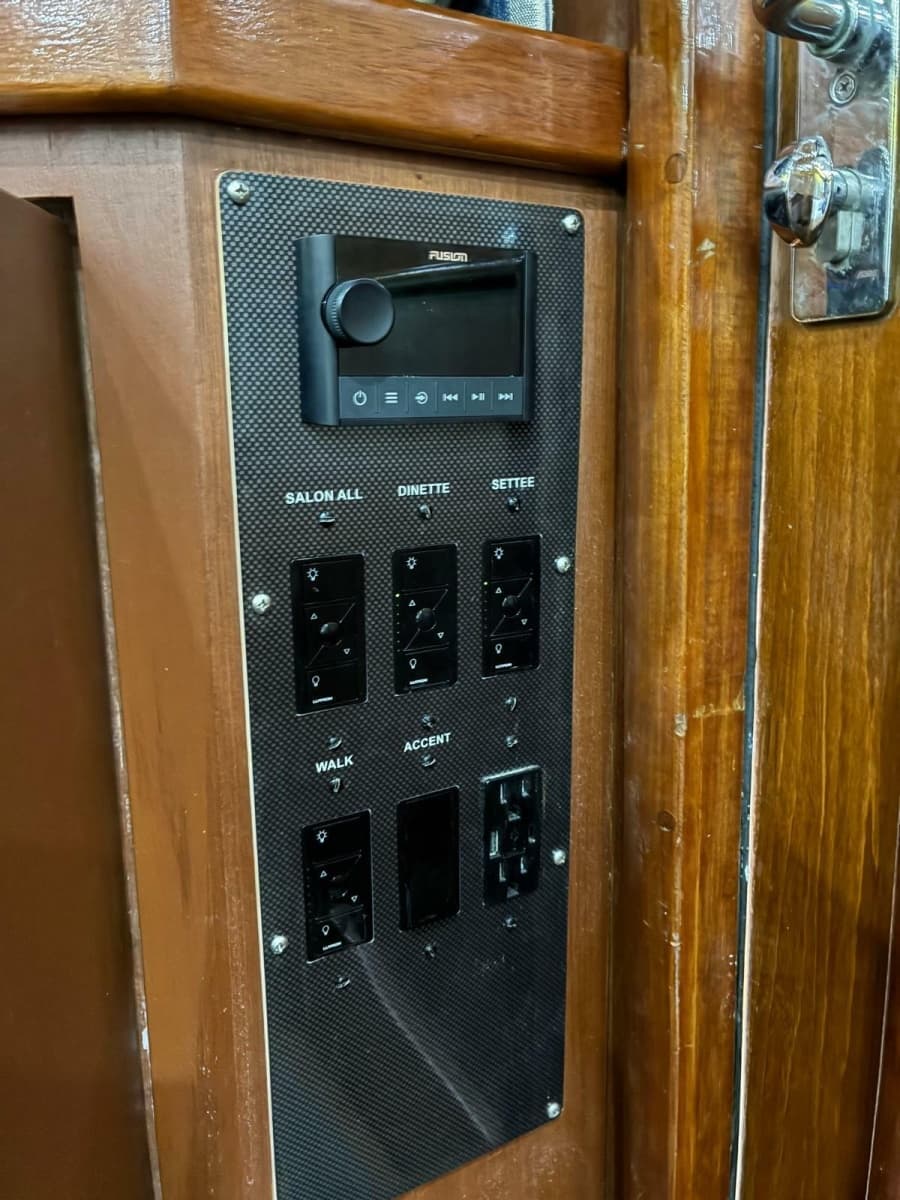 2001 Buddy Davis SPORTFISH