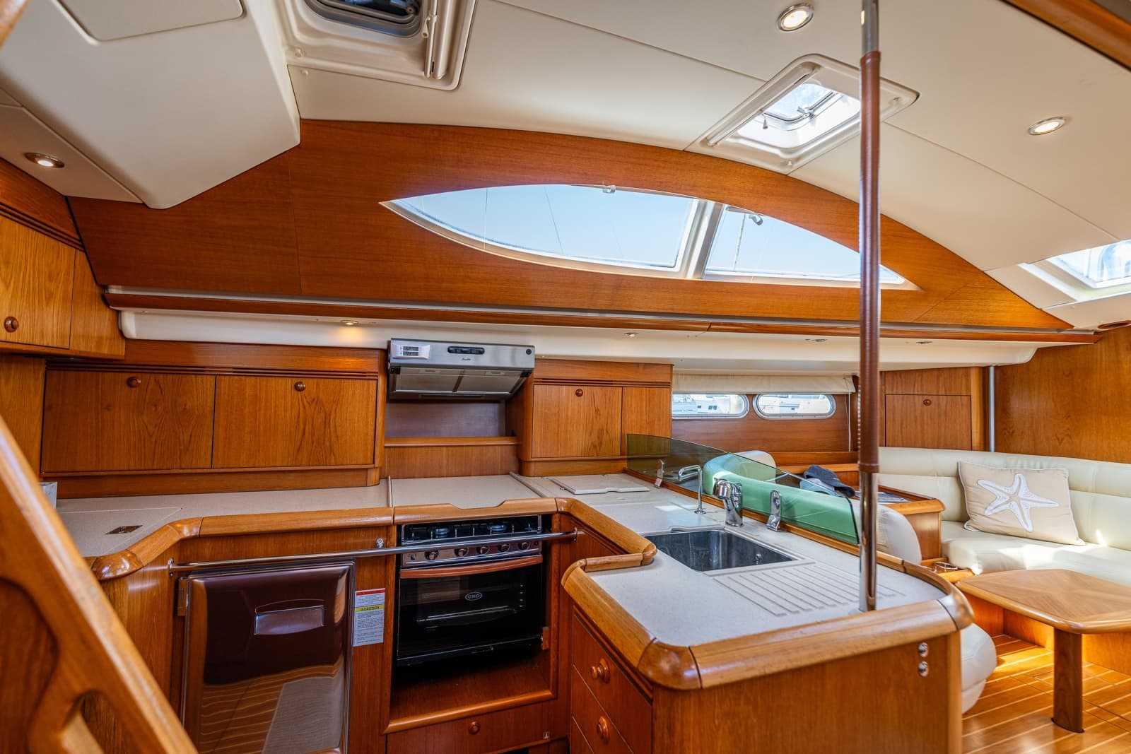 2009 Jeanneau 54DS