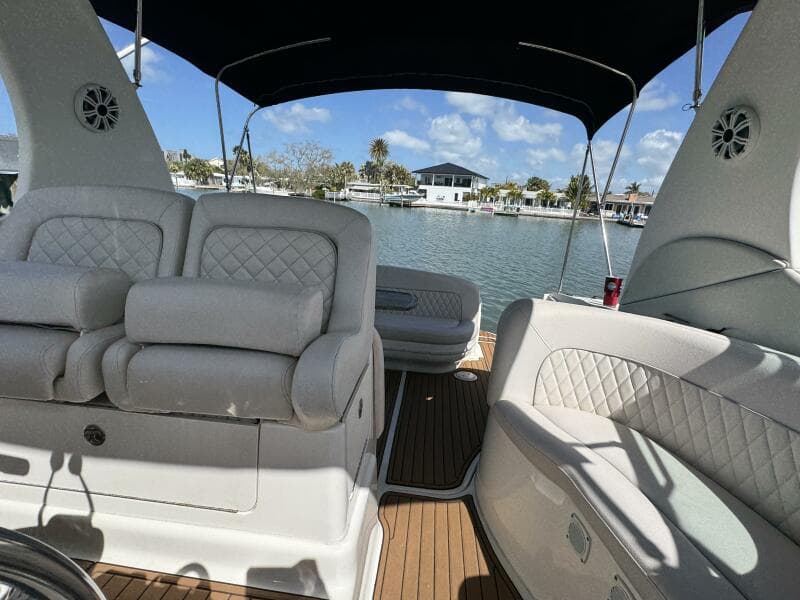 2002 Sea Ray 320 Sundancer