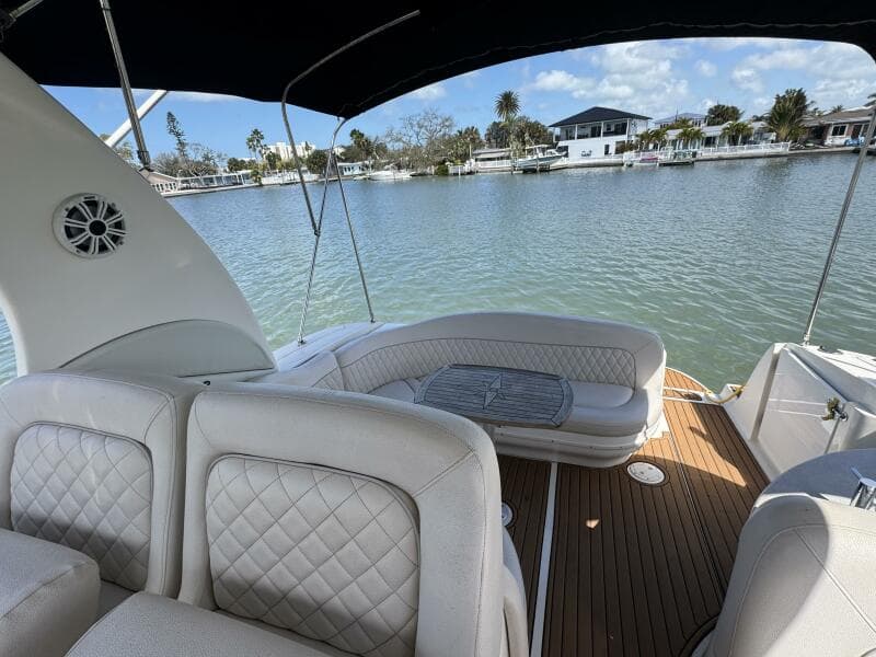 2002 Sea Ray 320 Sundancer