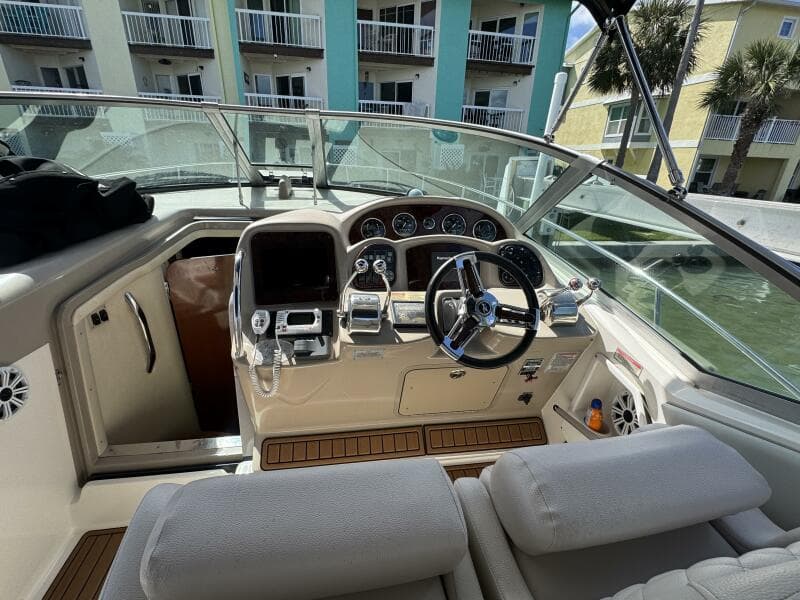 2002 Sea Ray 320 Sundancer