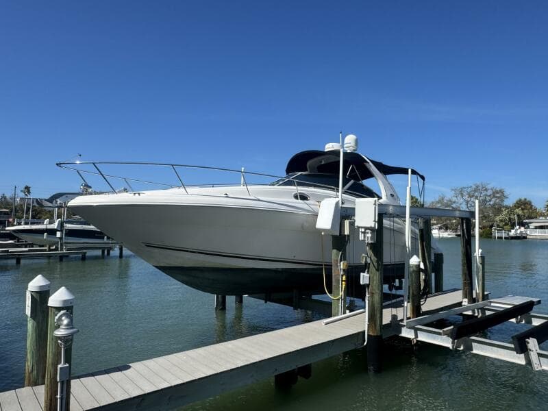 2002 Sea Ray 320 Sundancer