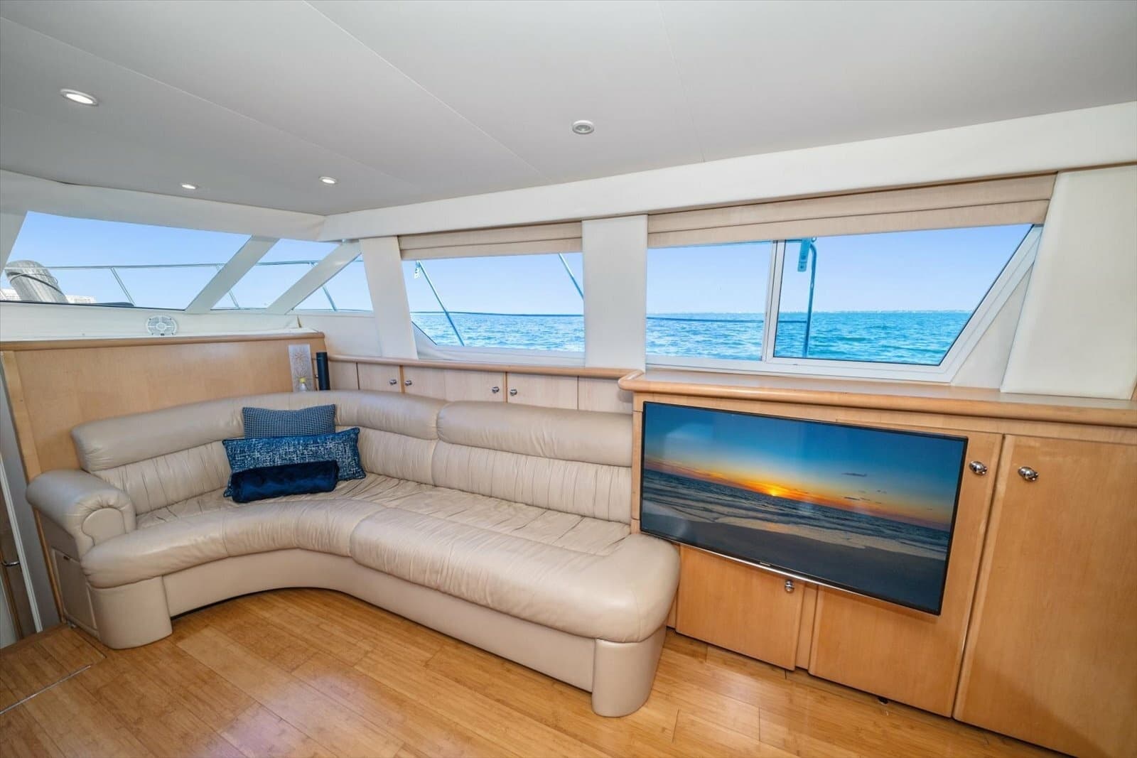 1998 Carver 455 Aft Cabin MY