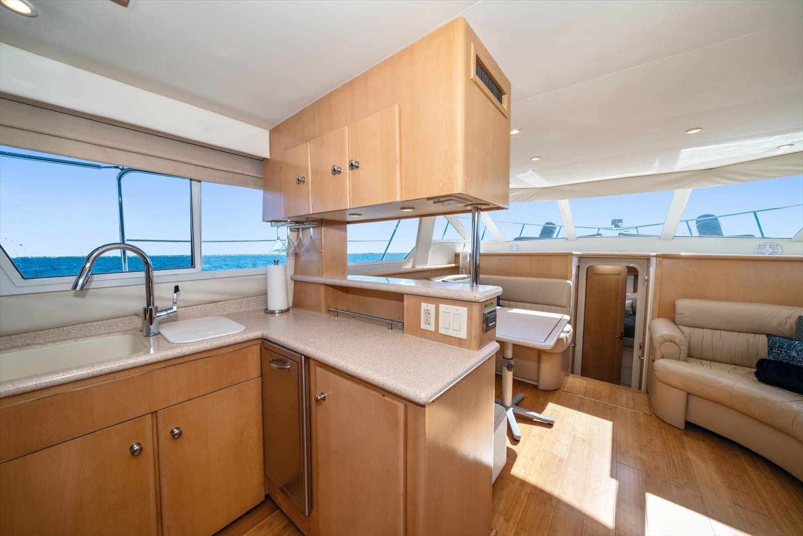 1998 Carver 455 Aft Cabin MY