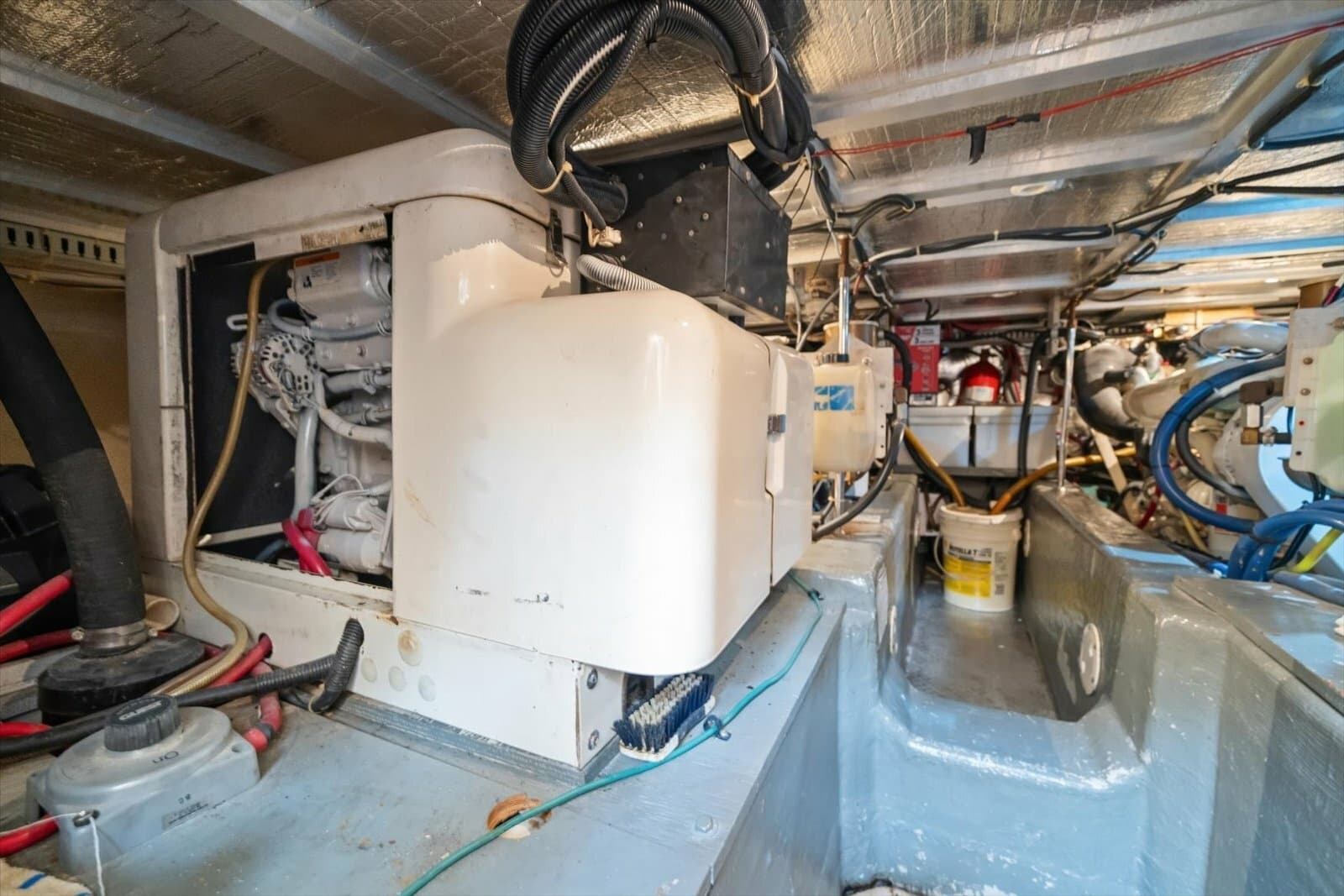 1998 Carver 455 Aft Cabin MY