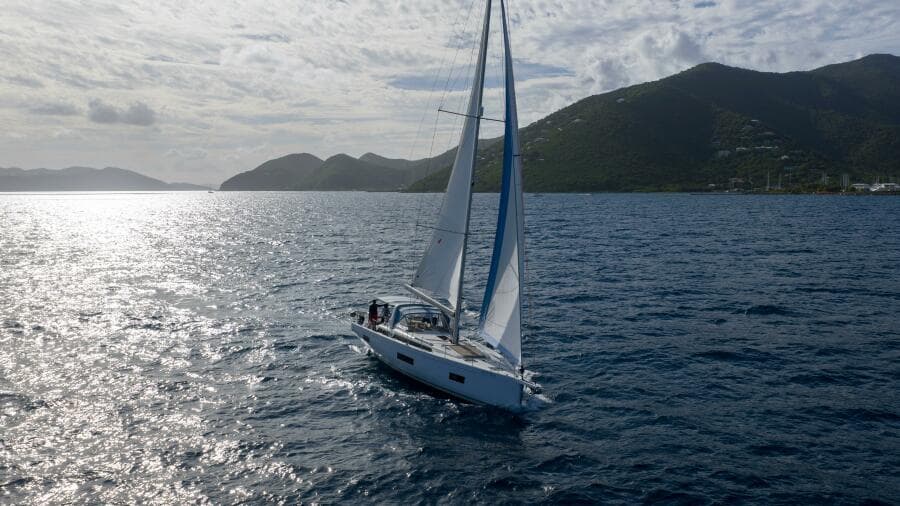 2024 Beneteau Oceanis Yacht 54