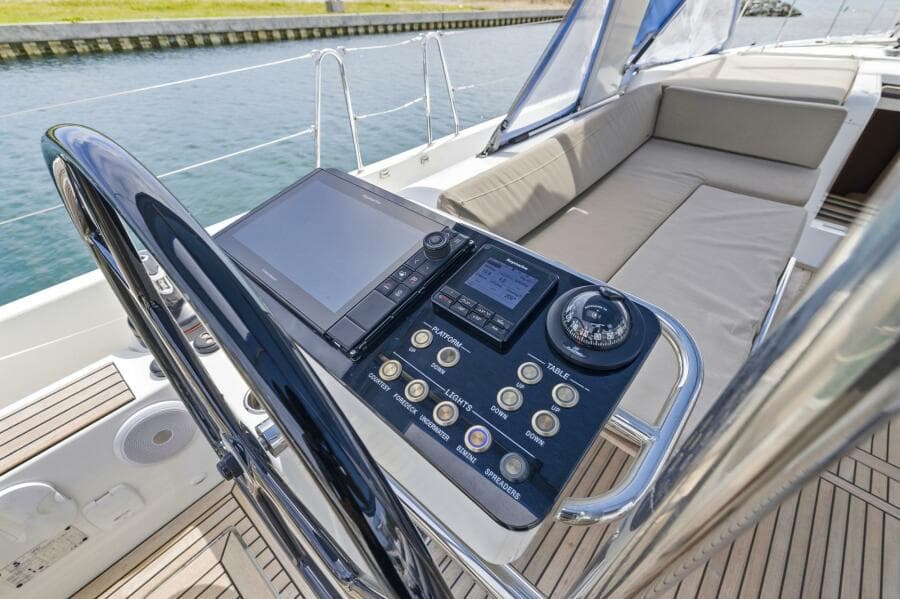 2024 Beneteau Oceanis Yacht 54