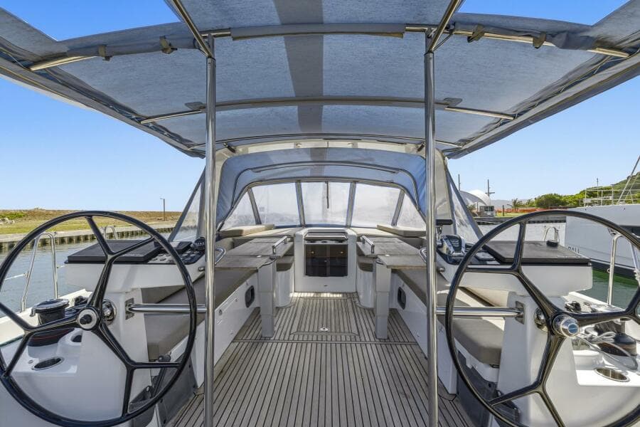 2024 Beneteau Oceanis Yacht 54