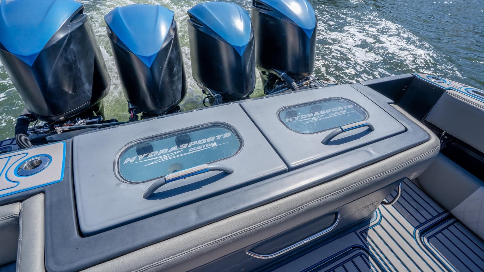 2016 Hydra-Sports 4200 Siesta