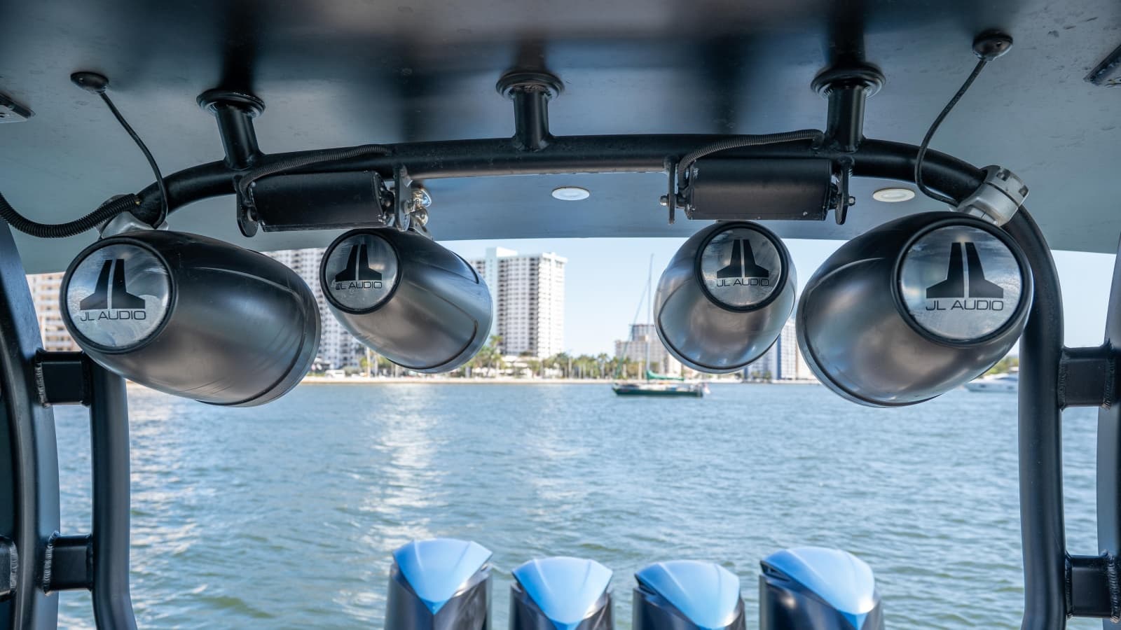 2016 Hydra-Sports 4200 Siesta