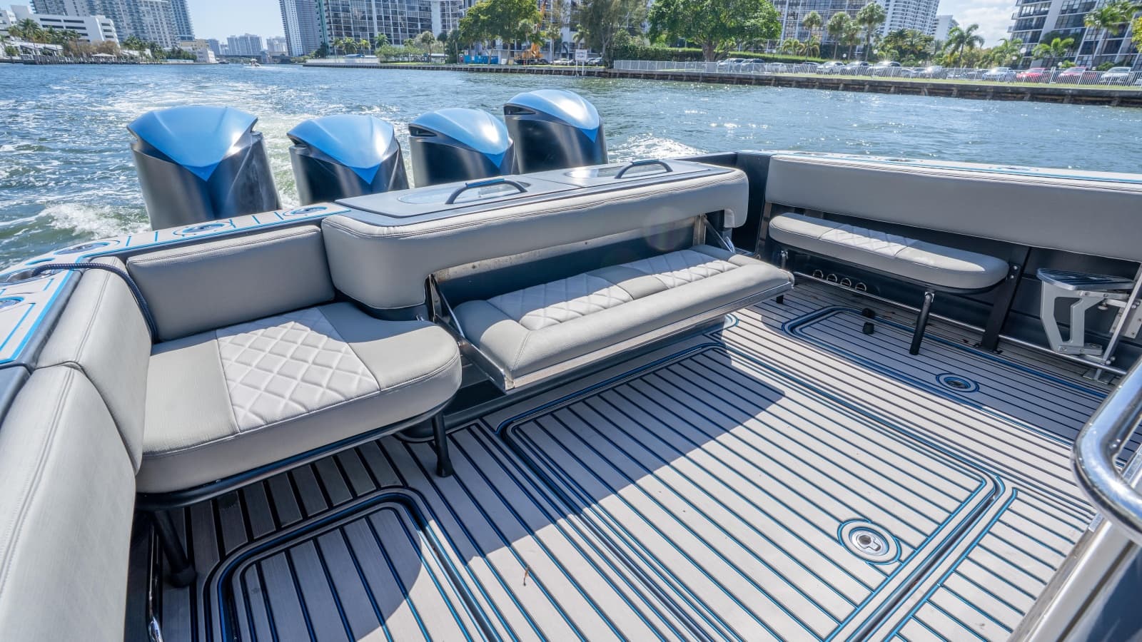 2016 Hydra-Sports 4200 Siesta