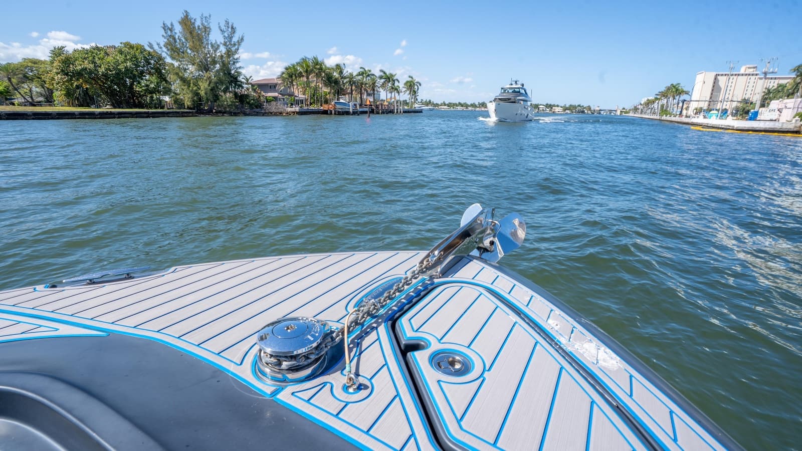 2016 Hydra-Sports 4200 Siesta