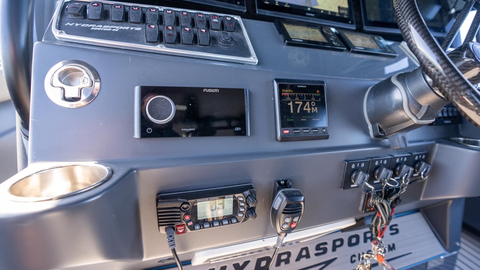 2016 Hydra-Sports 4200 Siesta