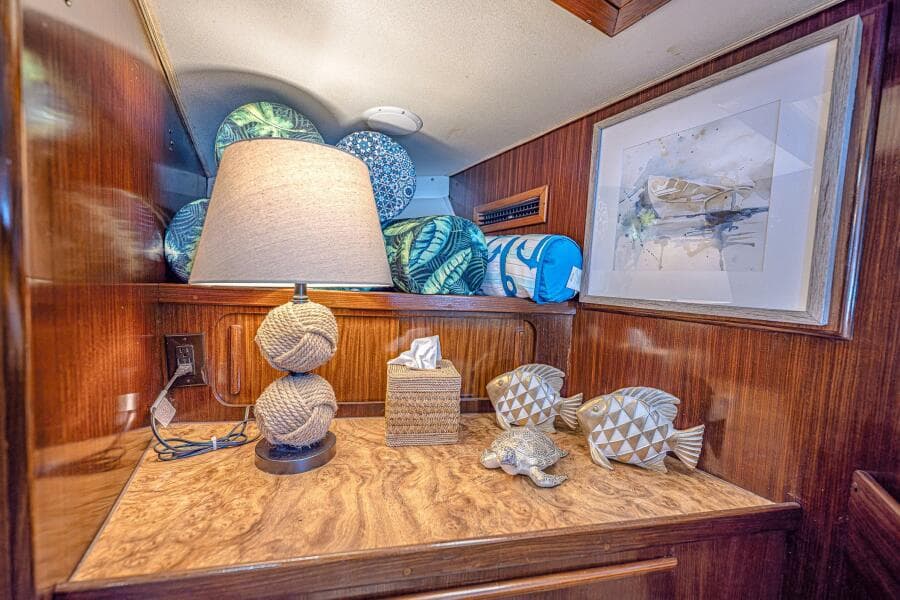 1987 Hatteras Motor Yacht