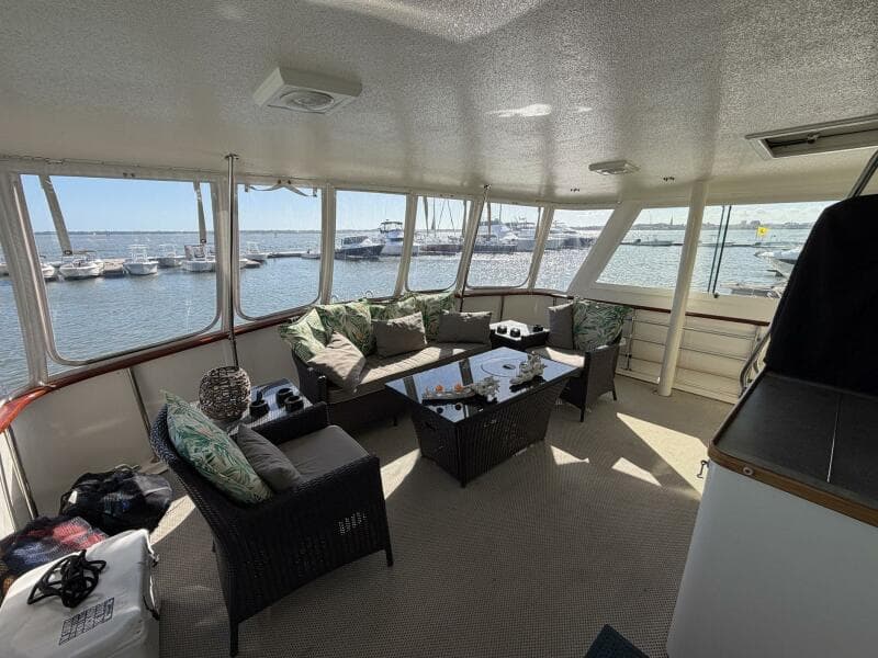 1987 Hatteras Motor Yacht