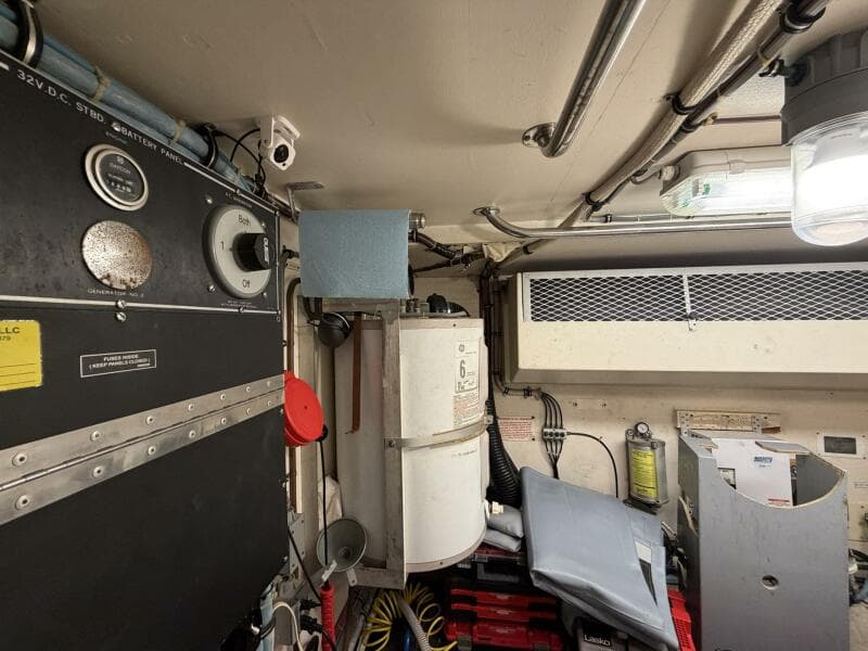 1987 Hatteras Motor Yacht