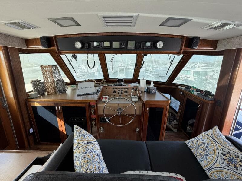 1987 Hatteras Motor Yacht