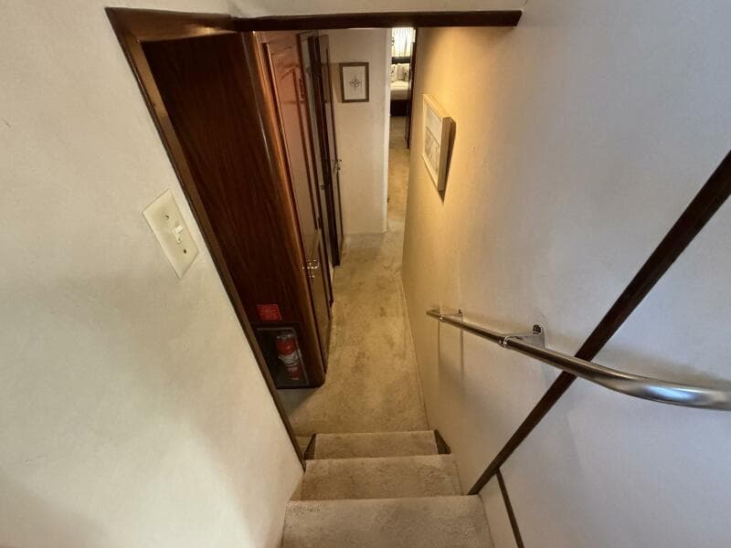 1987 Hatteras Motor Yacht