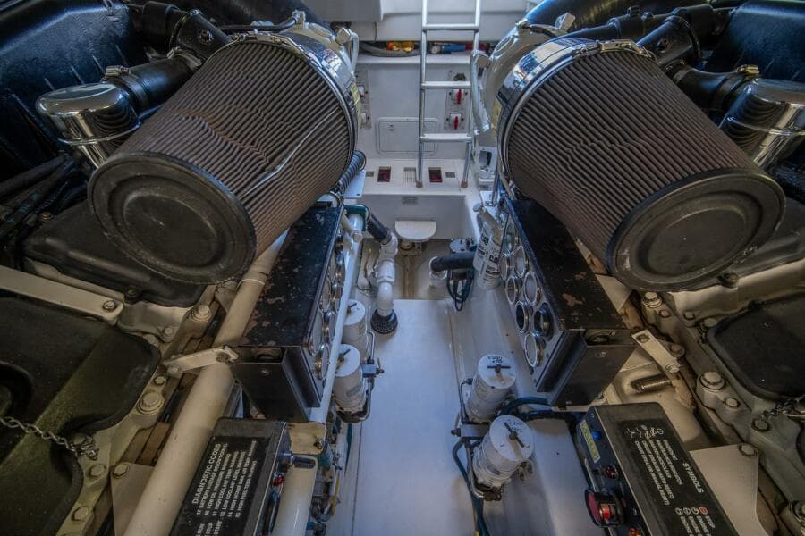 2009 Cabo 52 Flybridge