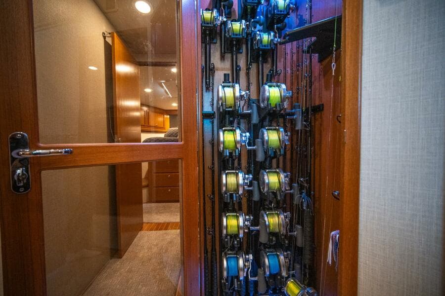 2009 Cabo 52 Flybridge