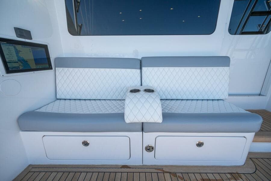 2009 Cabo 52 Flybridge