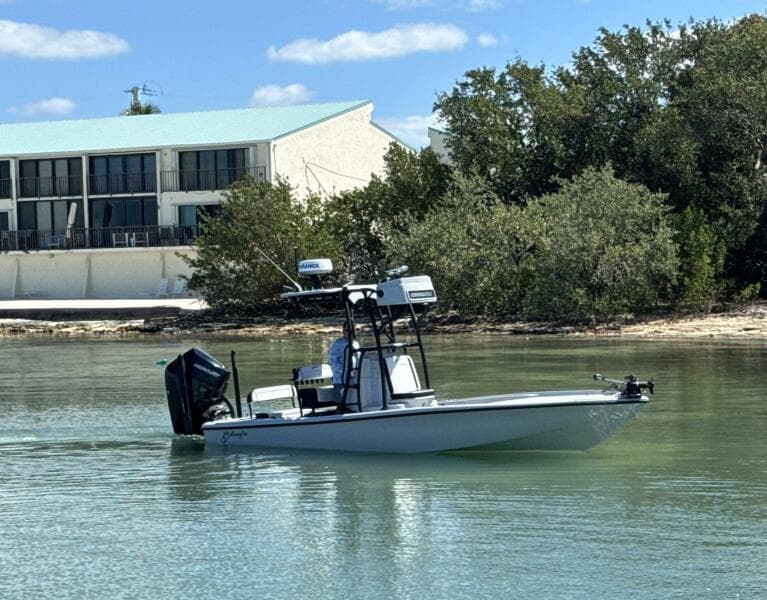 2026 Yellowfin 24 Bay Boat