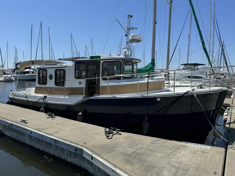 2012 Ranger Tugs R-29