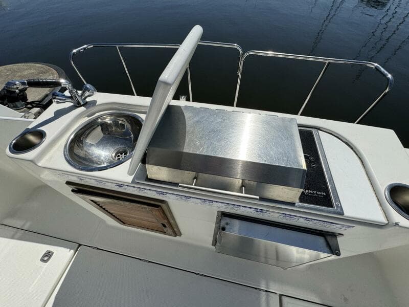 2012 Ranger Tugs R-29