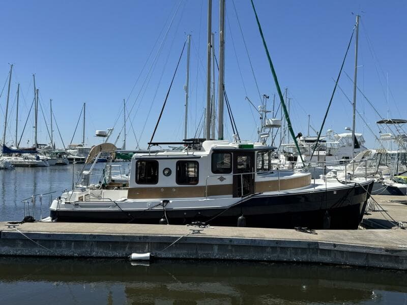 2012 Ranger Tugs R-29