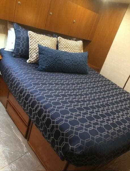 1998 Ocean Yachts 53 Convertible