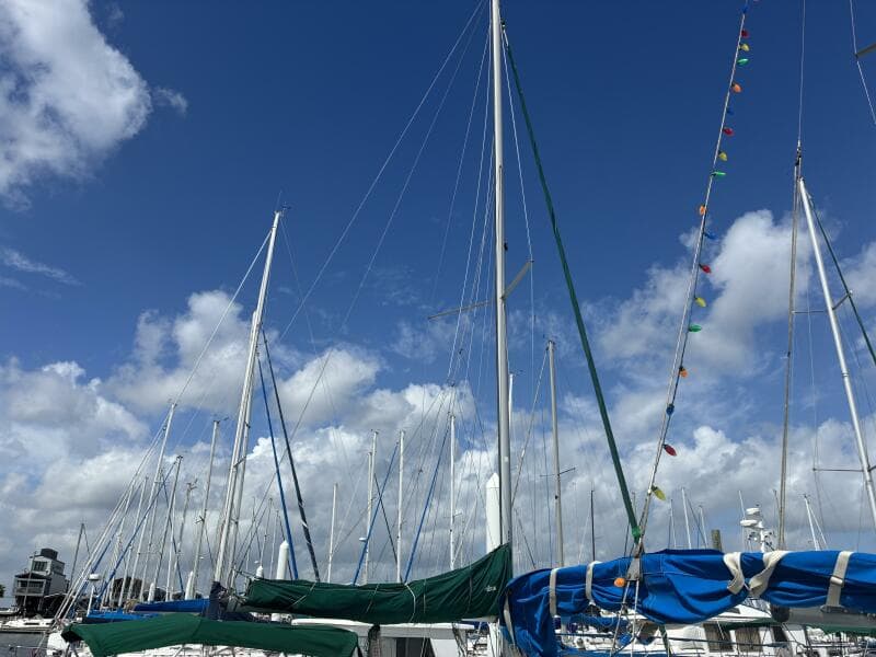 2003 Beneteau Oceanis 311 - Mast