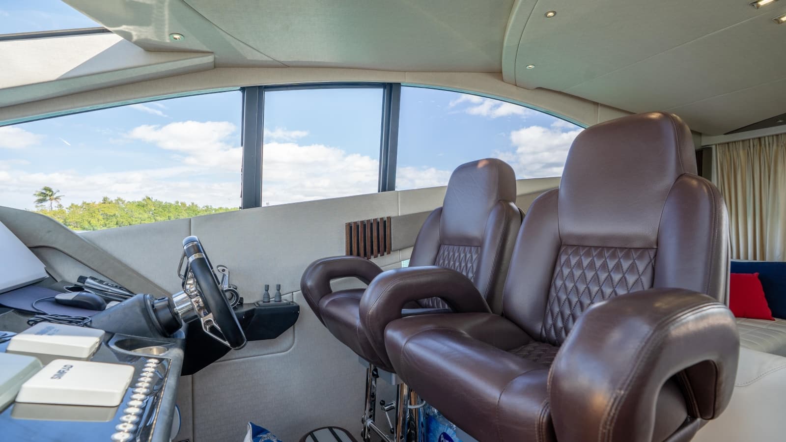 2014 Sunseeker 68' Sport Yacht