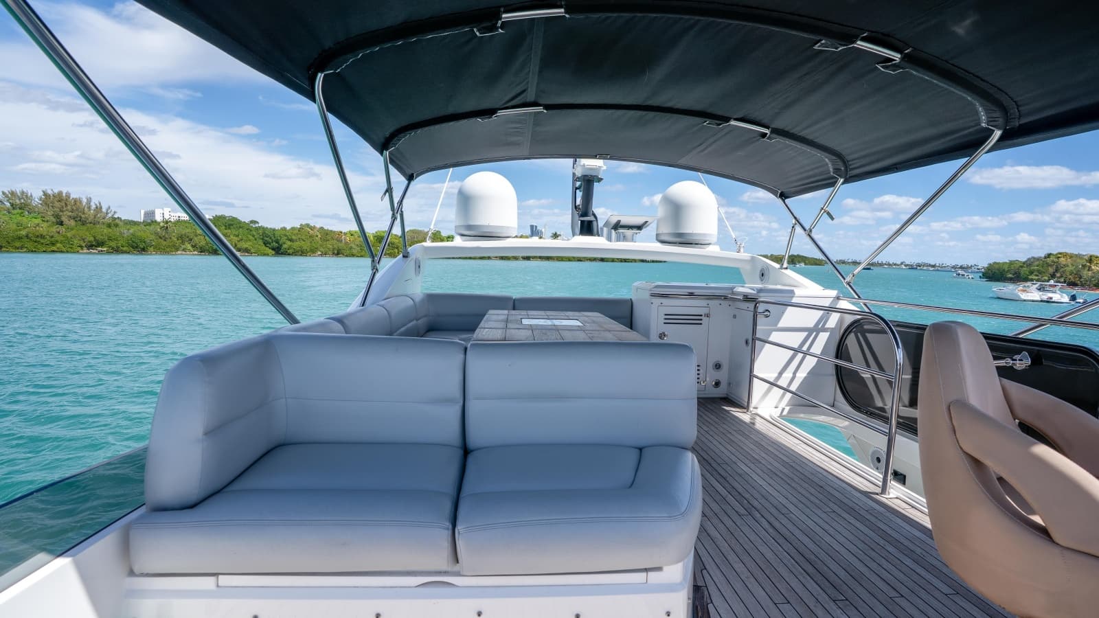 2014 Sunseeker 68' Sport Yacht