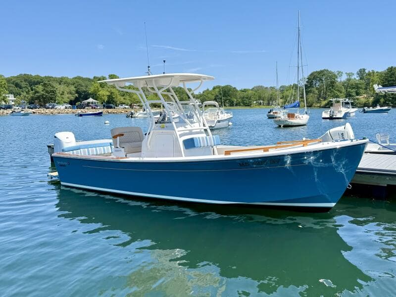 2017 Vanquish Bristol Harbor 23 CC