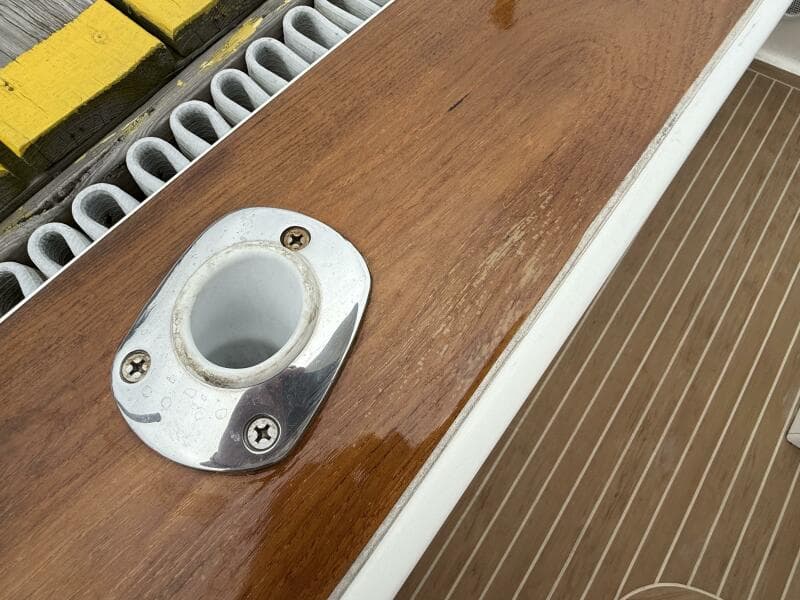 2017 Vanquish Bristol Harbor 23 CC