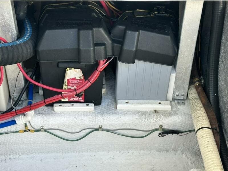 2001 Stamas 310 Express