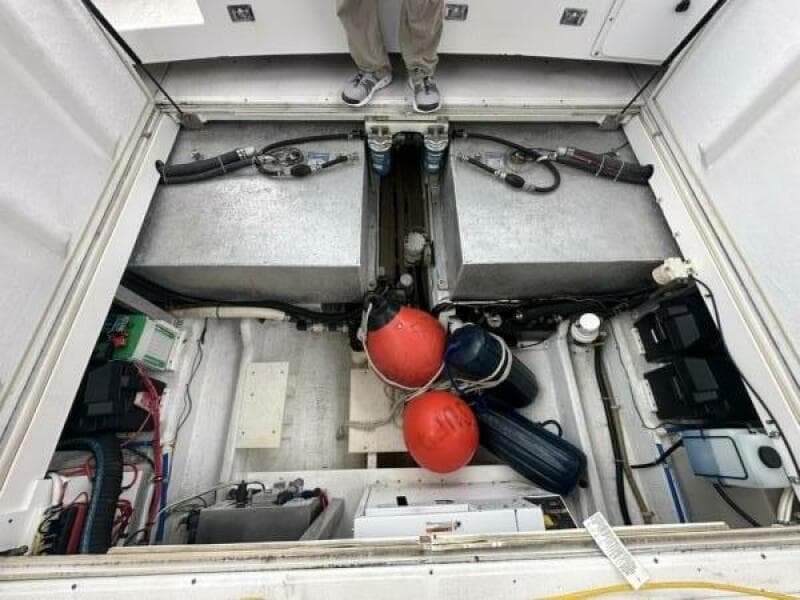 2001 Stamas 310 Express